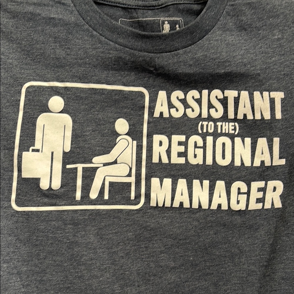 The Office Assistant to the Regional Manager T-shirt - Picture 3 of 3